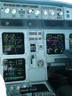 1710 22nd Mar 06 Cockpit view enroute to Kuwait.JPG