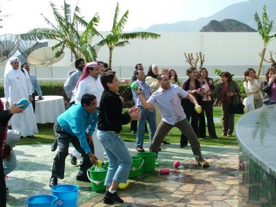 1054 25th Jan 06 Sponge Throwing.JPG