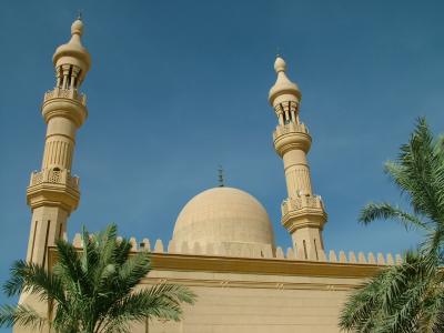 Mosque Suilhibikat Kuwait.JPG