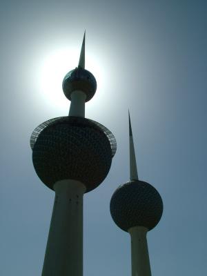 Sun behind Kuwait Towers.JPG