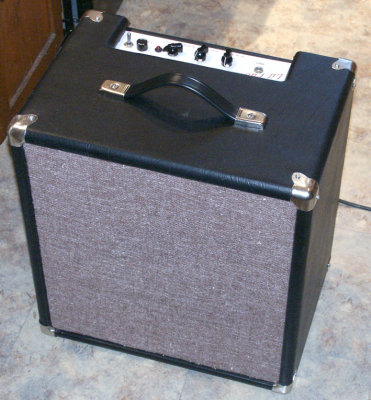 Amplifiers by Flint's Tone.