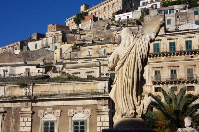8124_Modica.jpg
