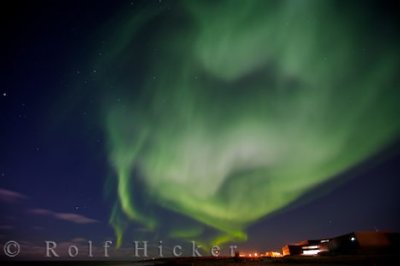 auror borealis above Churchill