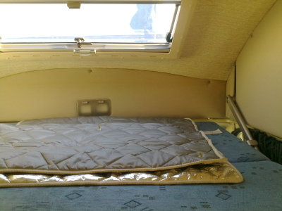 Il letto - La cama