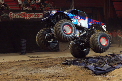 Monster_Jam_33.jpg