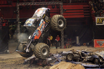Monster_Jam_35.jpg