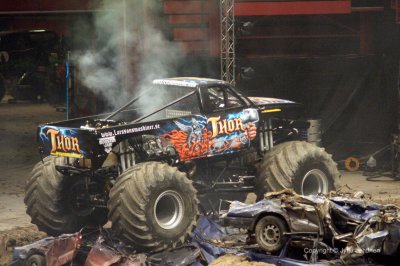 Monster_Jam_36.jpg