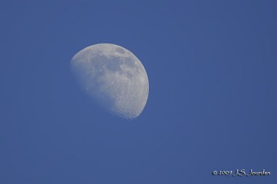 Moon9427b.jpg