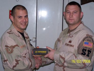 TSgt Rebholz presents to TSgt Jon Sarabia