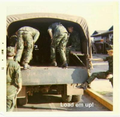 g3/37/545937/3/57543277.LoadingupUdorn71.jpg