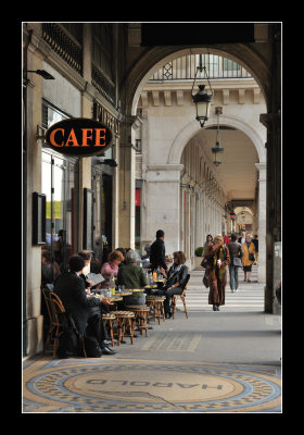 Rue de Rivoli 1