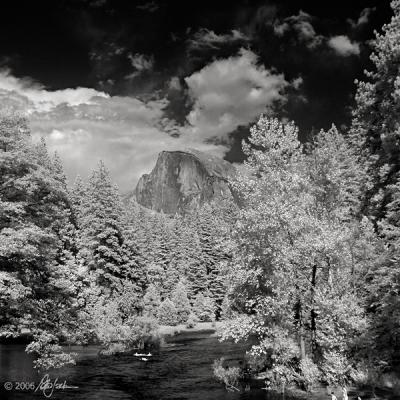 g3/37/572937/3/58224185.infraredyosemite3140copy.jpg