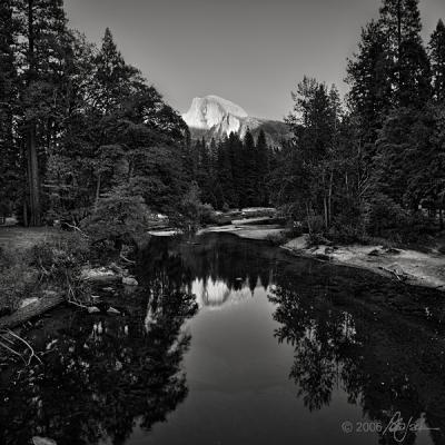 g3/37/572937/3/58224188.yosemite1oct05182hdrbw.jpg