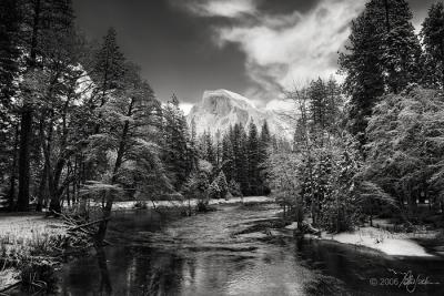 g3/37/572937/3/58224189.yosemite4jan06049hdr1bw.jpg