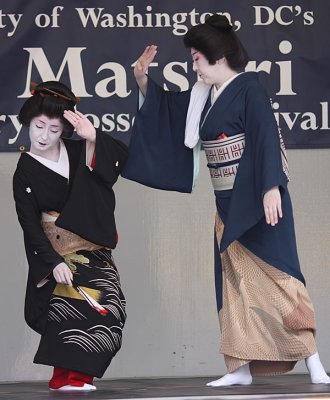 Traditional Geisha Dances