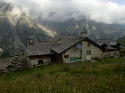 J4 - Refuge Bonatti - Refuge Vieille Maison