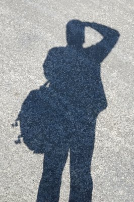 Aszfalt-árnyék önarckép - Asphalt-shadow self-portrait
