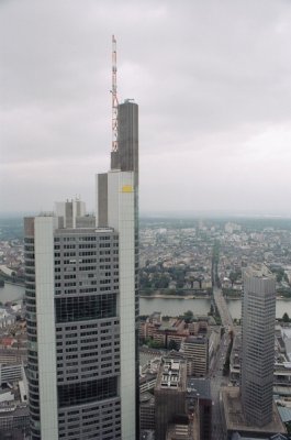 A Commerzbank s az Eurotower - The Commerzbank and the Eurotower.jpg