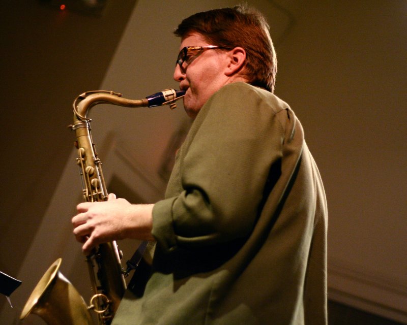 Andrew Bishop, sax