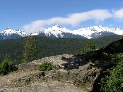 at Tantalus Range lookout...