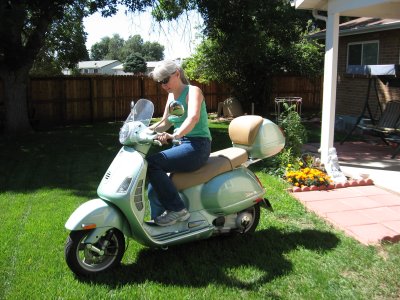 Vespa 200GT