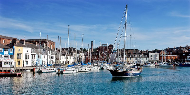 Leaving the harbour, Weymouth, Dorset