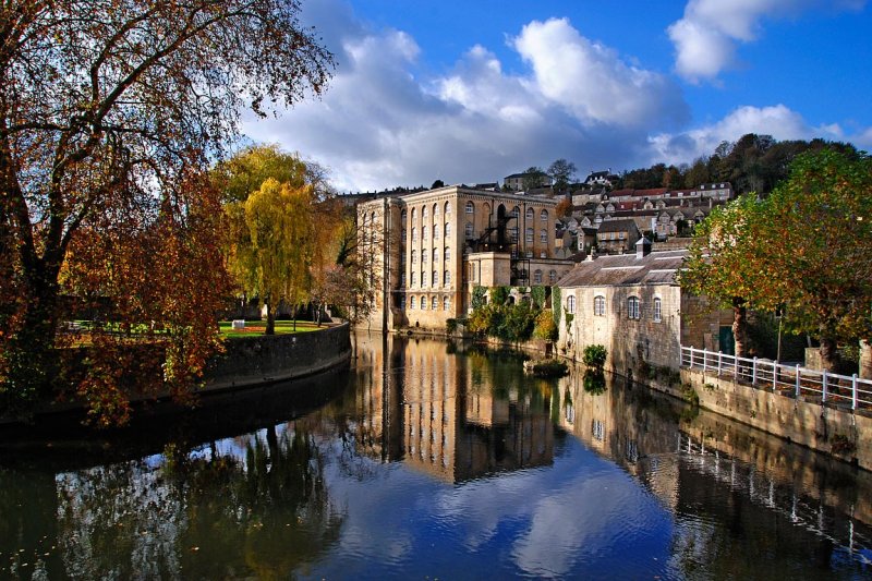 Park and riverside, Bradford on Avon (2062)