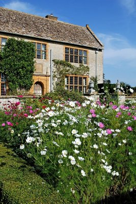 Back garden, Lytes Cary Manor (2753)