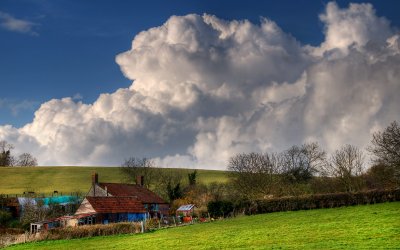 House and cloud, Queen Camel (2283)