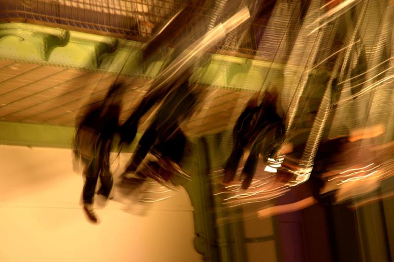 04/01/06 - Night at the Grand Palais
