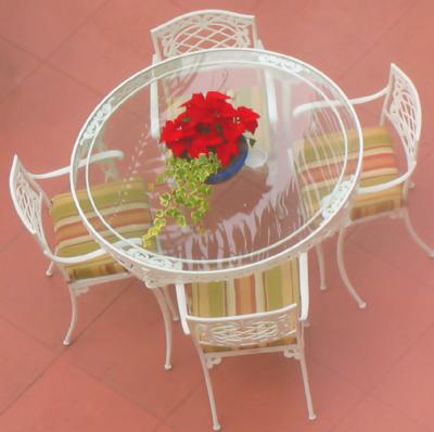 Poinsettia Table