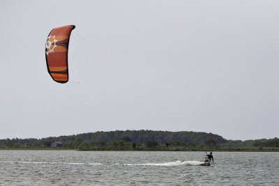 Kitesurfer