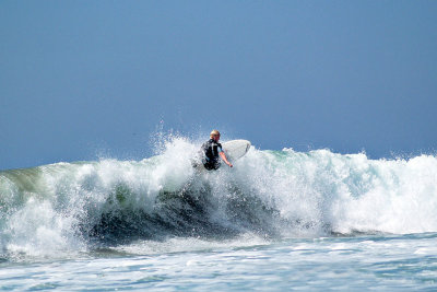 surfer n board 2.jpg