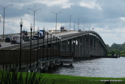 EAST PALATKA IS ACROSS THE RIVER.