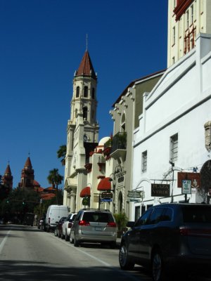 ST. AUGUSTINE CATHEDRAL. FLAGGLER COLLEGE IN THE BACKGROUND