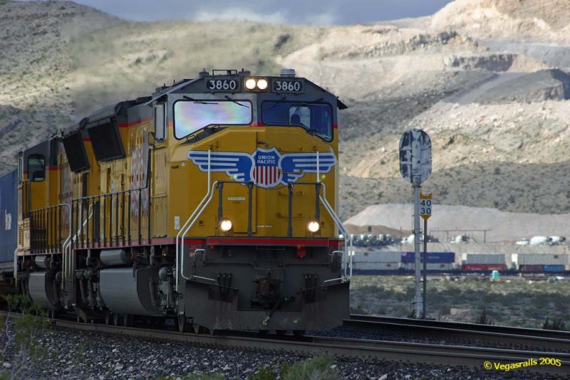 UP 3860