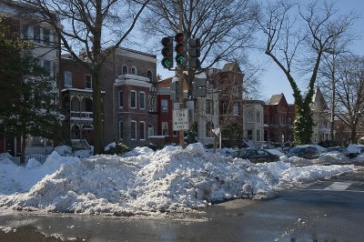 Day after: Some roads OK; pedestrian nightmare
