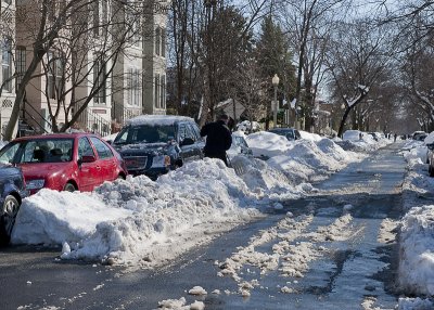 Day after: Digging out