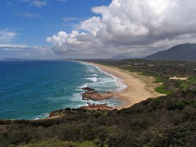 g3/38/644138/3/57149441.PortMacquariebeach.jpg