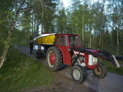 sjsttn traktor2.jpg