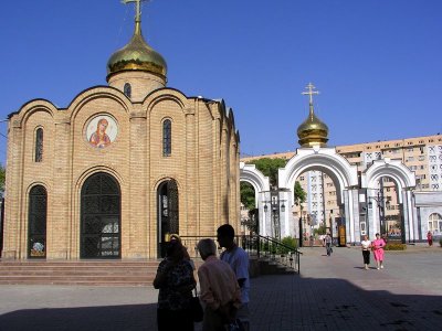 Tashkent, capitol of Uzbekistan - lovely Orthodox church