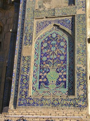 Bukhara - beautiful tile detail on old building