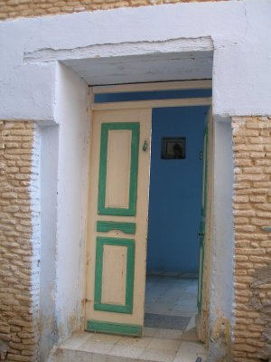 A walk through Tozeur's old Medina - interesting doorway