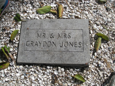 Walkway stone