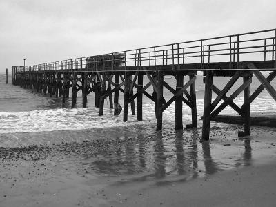 1pier.jpg