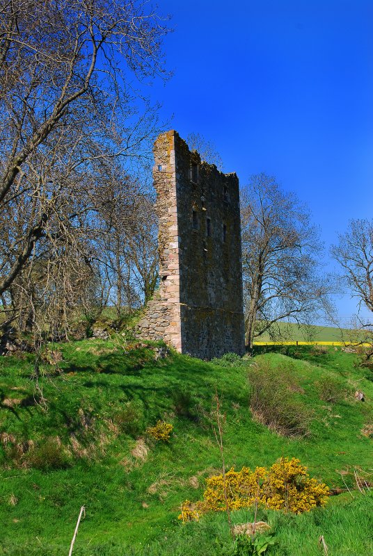 Balquhain Castle ...