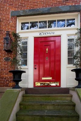 Red Door, Savannah
