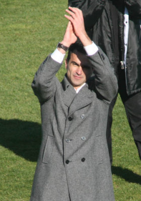 Roberto applause