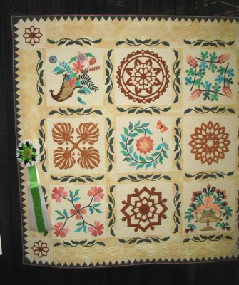 best of show - hand quilted