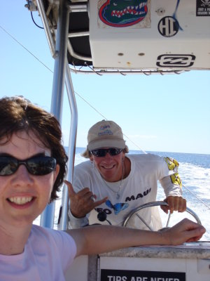 Alice and our parasailing driver hangin' ten